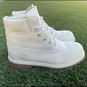 TIMBERLAND 6 INCH PREMIUM LACE UP Size Boys 5 Girls 6
